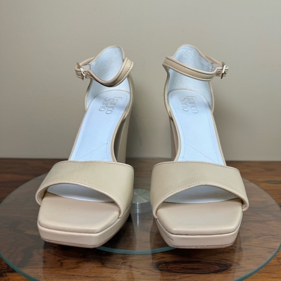 NEW Franco Sarto Dima Sandal in Beige Leather - Picture 8 of 16